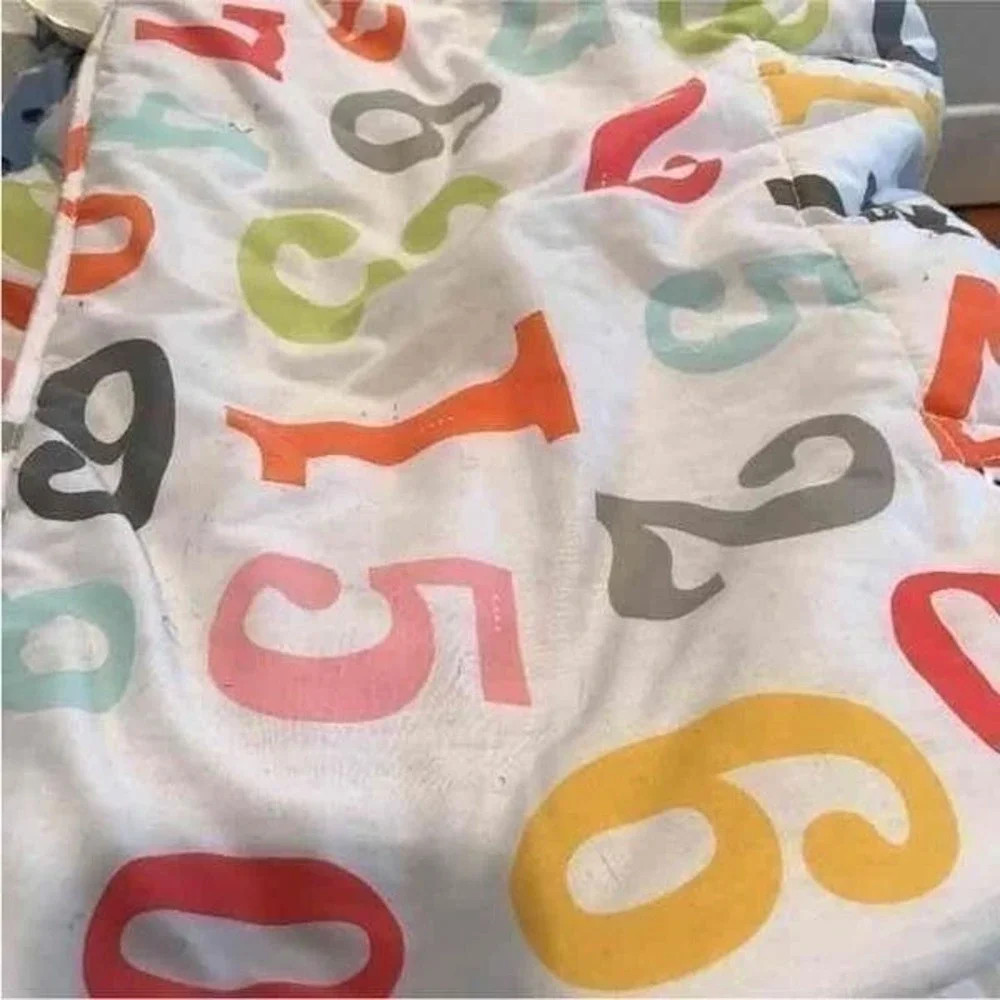 Alphabet‎ highchair cart cover